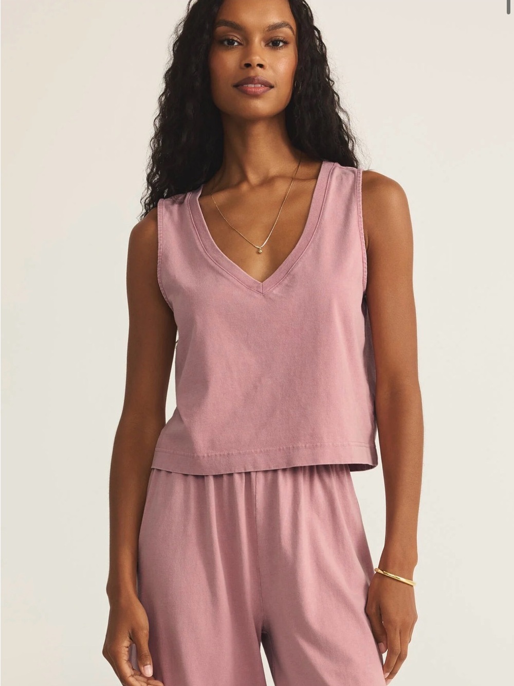 Z Supply | Sloane Cotton Nersey Vneck Tank in Pink Smoke | Size S - Picture 3 of 7